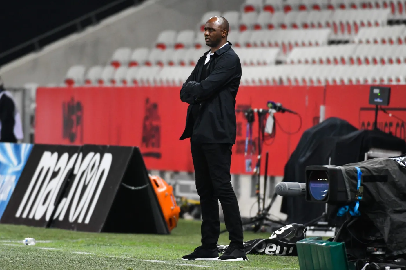 Vieira wraca na Wyspy. Został trenerem Crystal Palace