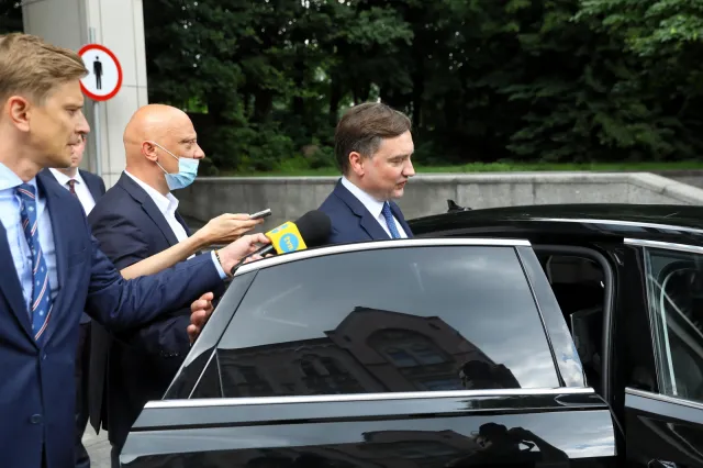 Ziobro o sprawie Nowaka: Są materiały operacyjne, w tym treść rozmów z komunikatorów