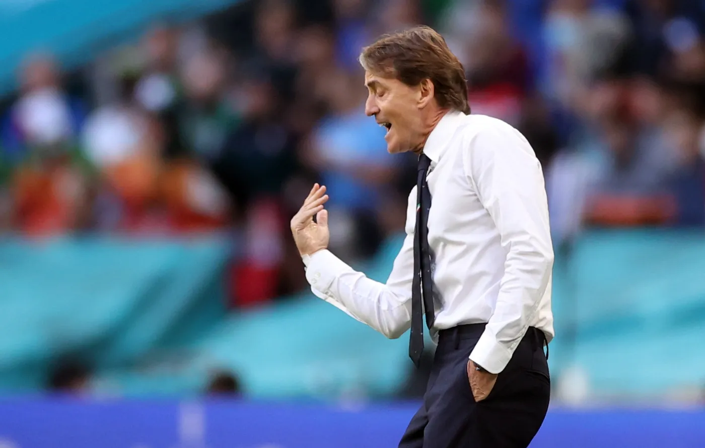 Znakomita strategia Roberto Manciniego doprowadziła Włochów do finału ME