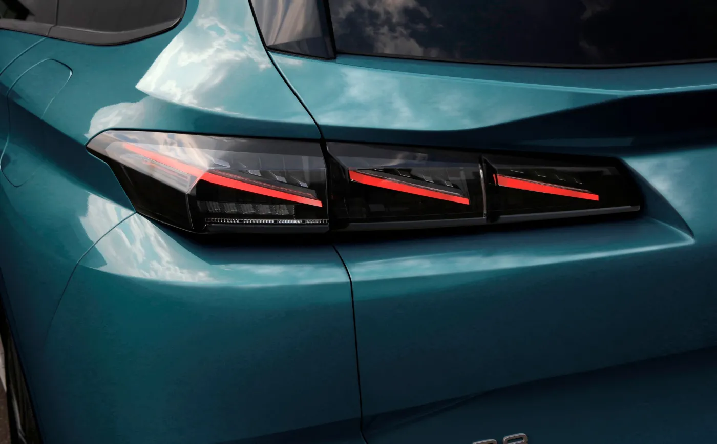 peugeot-308-sw-37170898.jpg