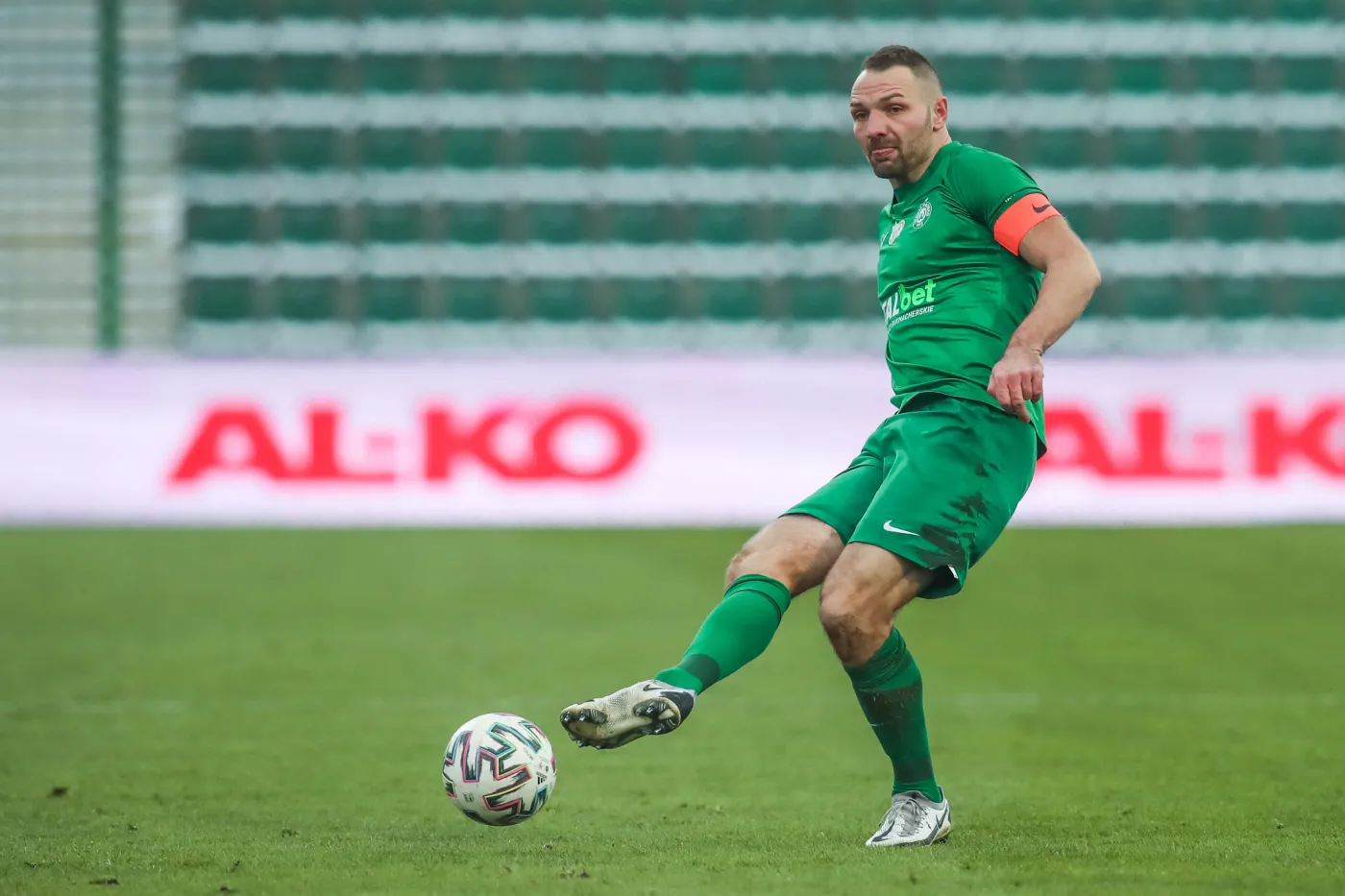 Kapitan Warty wraca do gry. Po kontuzji nie ma już śladu