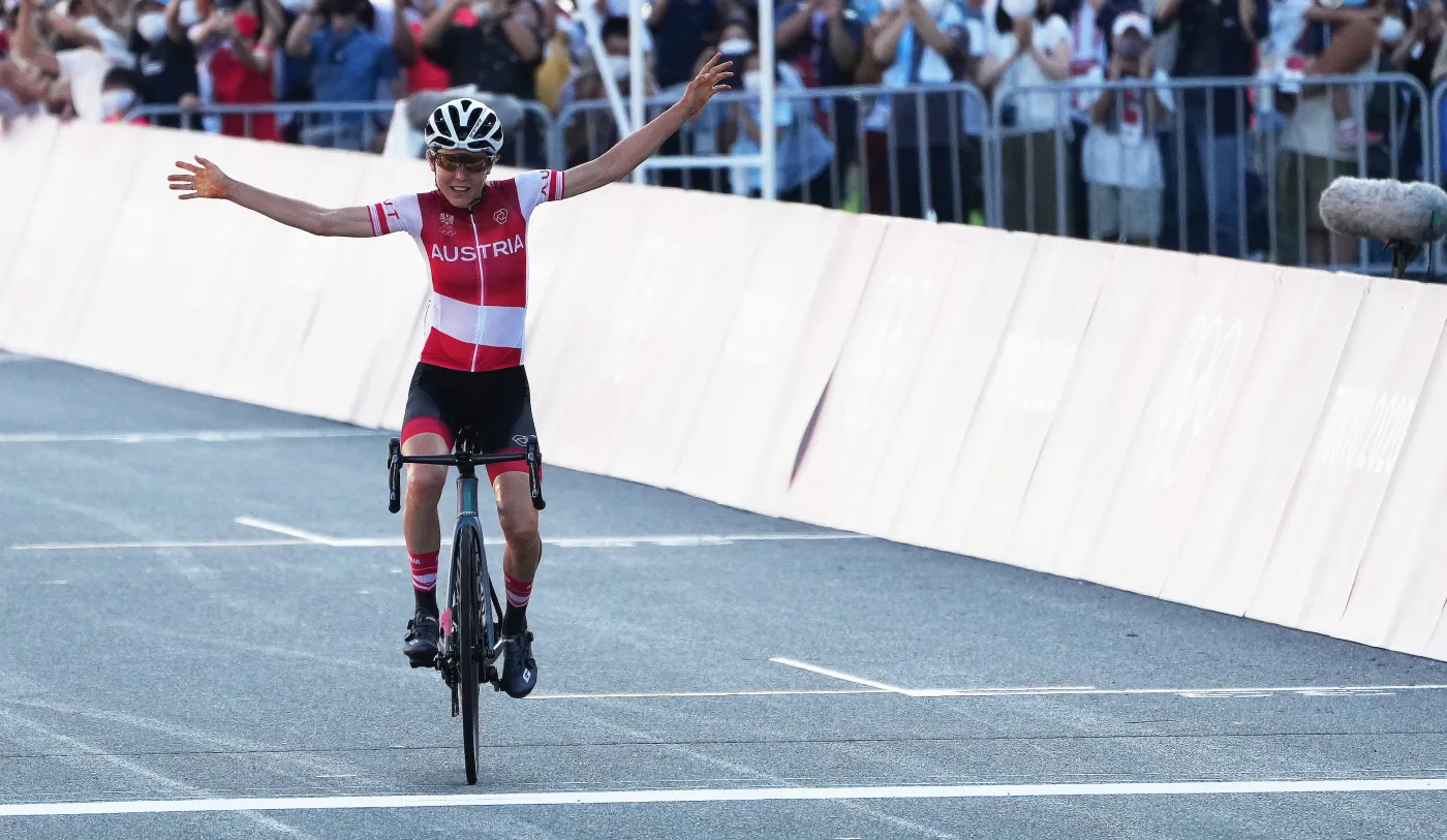 Tokio 2020. Złoto dla Kiesenhofer, 14. miejsce Niewiadomej