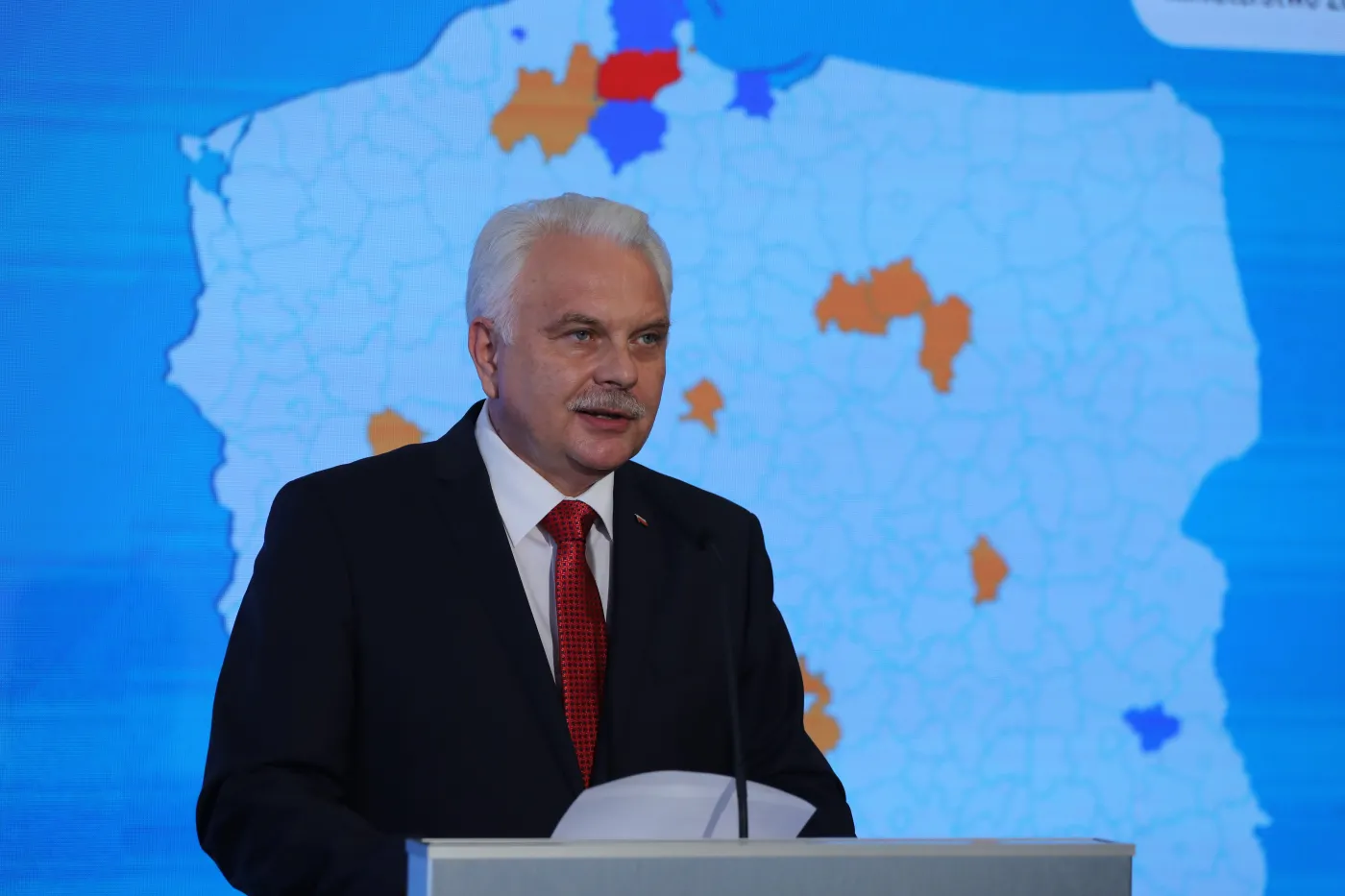 Kraska: Wariant Delta wymaga odporności 85-90 proc. populacji