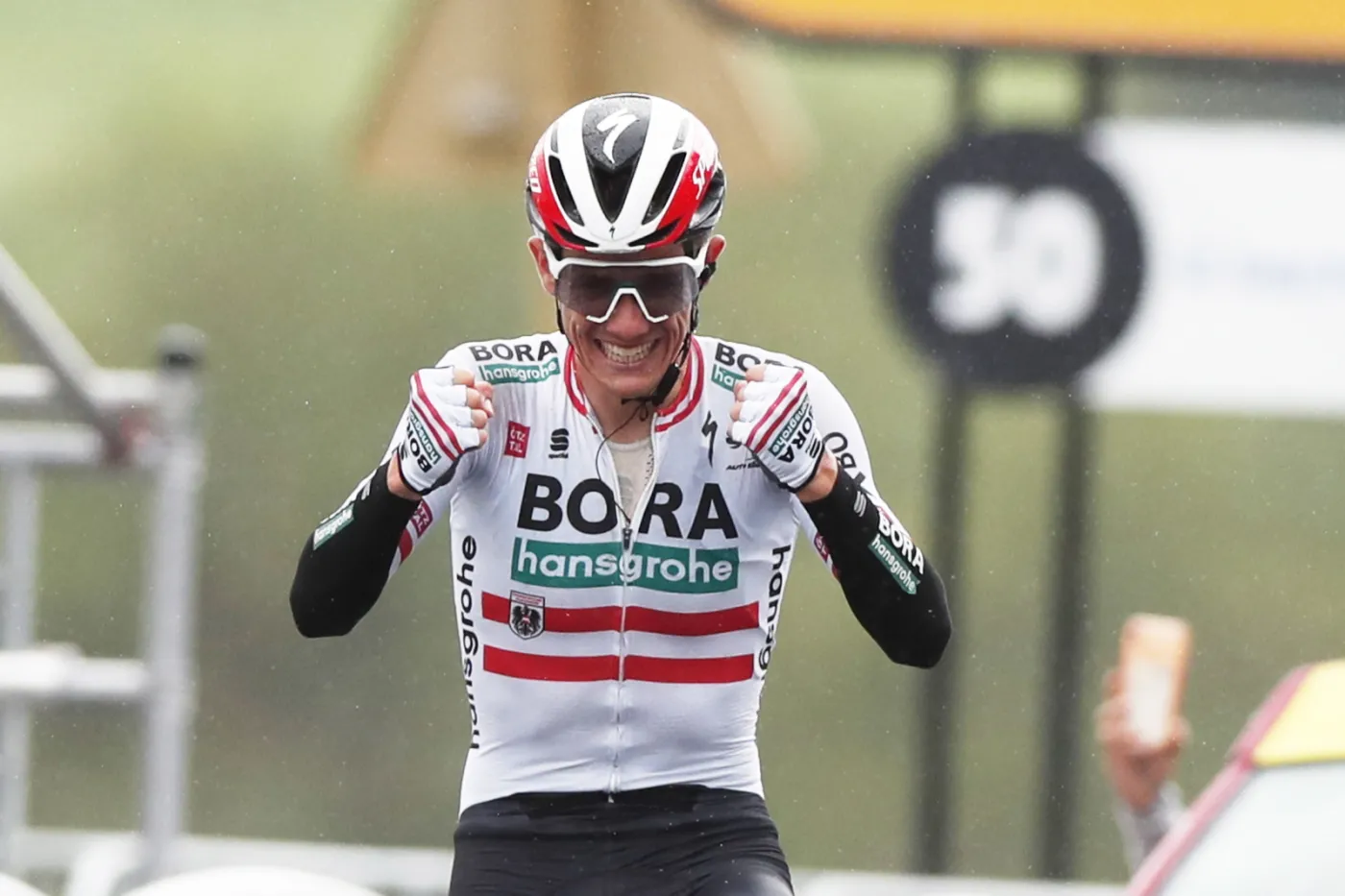 Tour de France: Konrad wygrał etap, Pogacar wciąż liderem