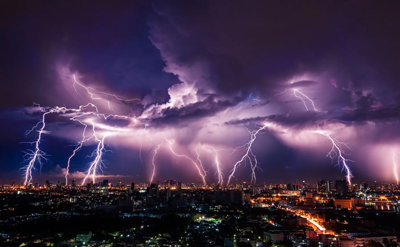 IMGW ostrzega przed burzami z gradem. PROGNOZA POGODY