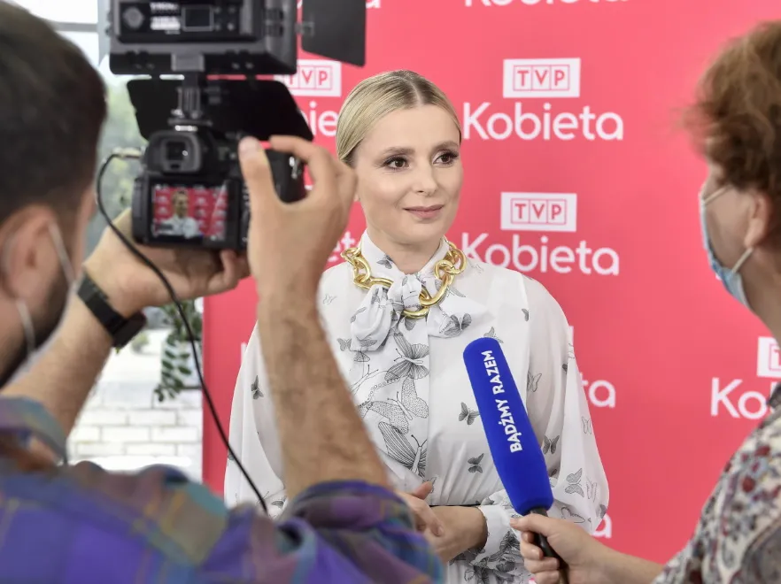 Jej macierzyństwo nie ogranicza: 6 tygodni po porodzie Halina Mlynkova już pracuje! FOTO