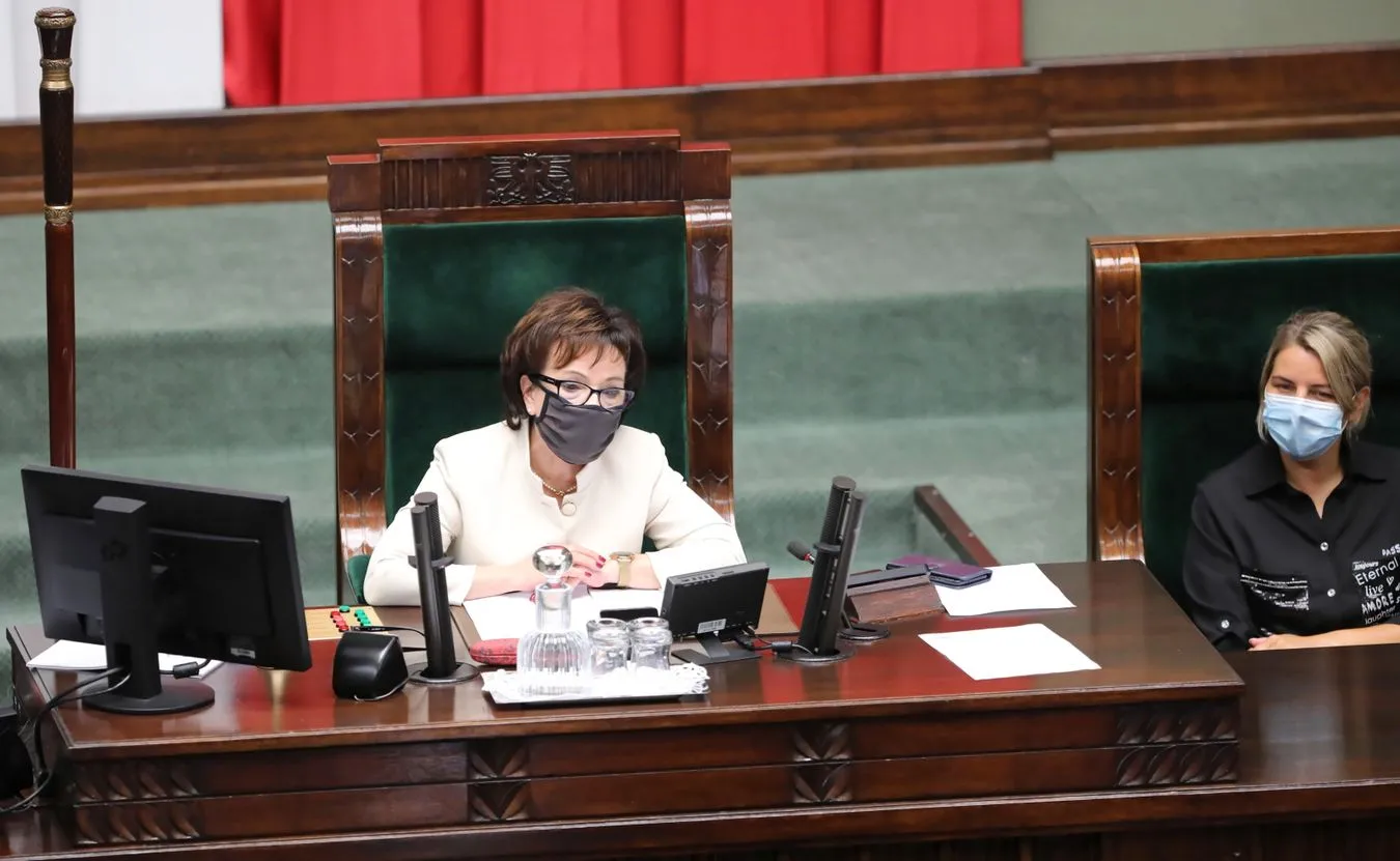 KO i Lewica zawiadamiają prokuraturę o podejrzeniu popełnienia przestępstwa przez Witek