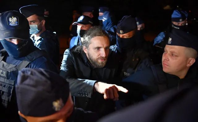 Sośnierz zaatakowany przed Sejmem. "Mam się stawić na komisariacie"