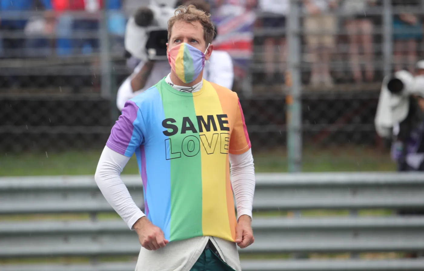 Sebastian Vettel zdyskwalifikowany. Skorzystał na tym Lewis Hamilton