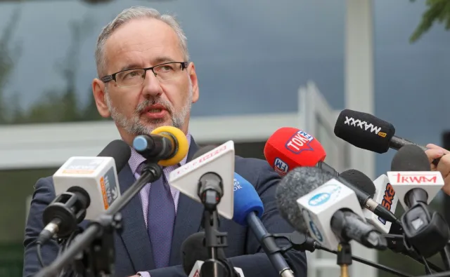 Niedzielski: Faktycznie mamy już czwartą falę pandemii