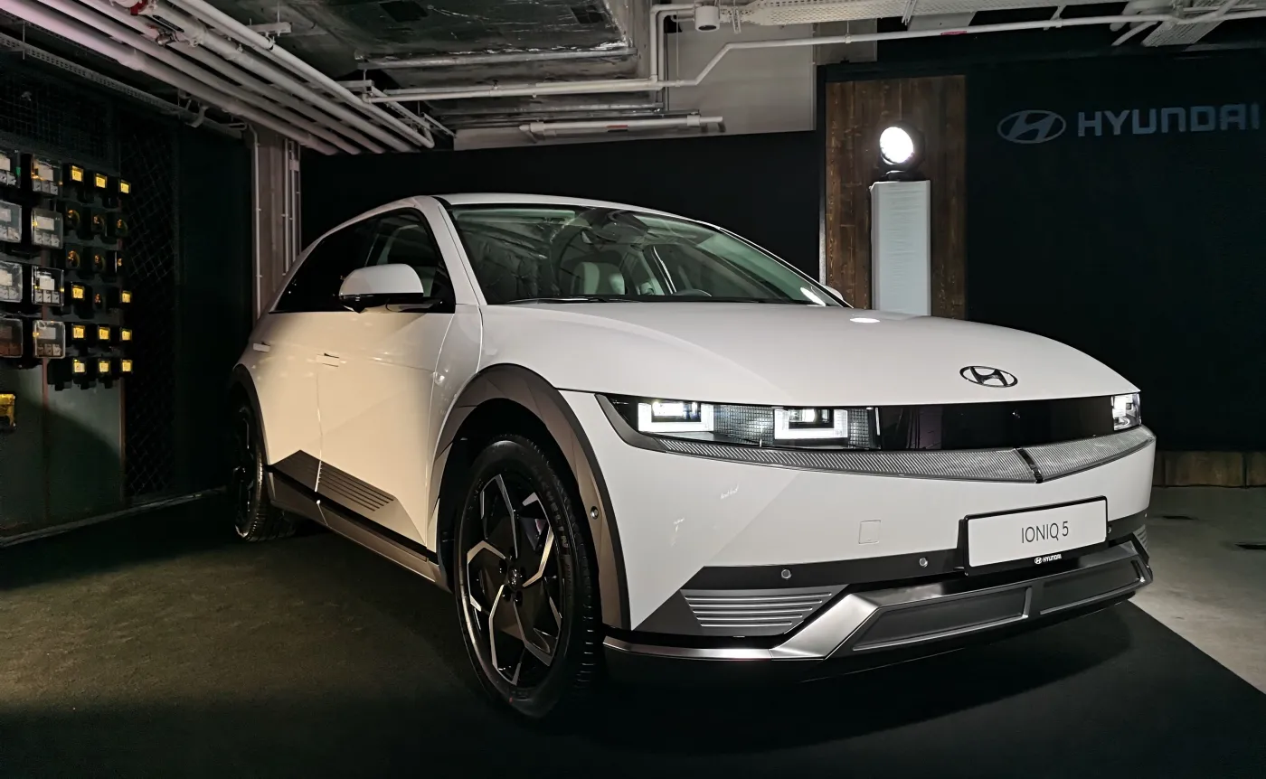 hyundai-ioniq-5-37178462.jpg