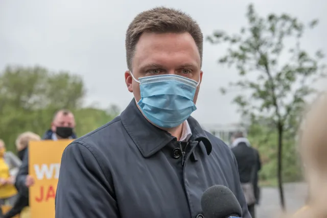 Hołownia broni Sterczewskiego. "Franku, jestem dumny, że cię znam"