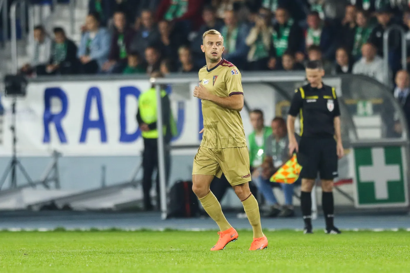 Samobój Rafała Kurzawy dał Cracovii punkt w Szczecinie