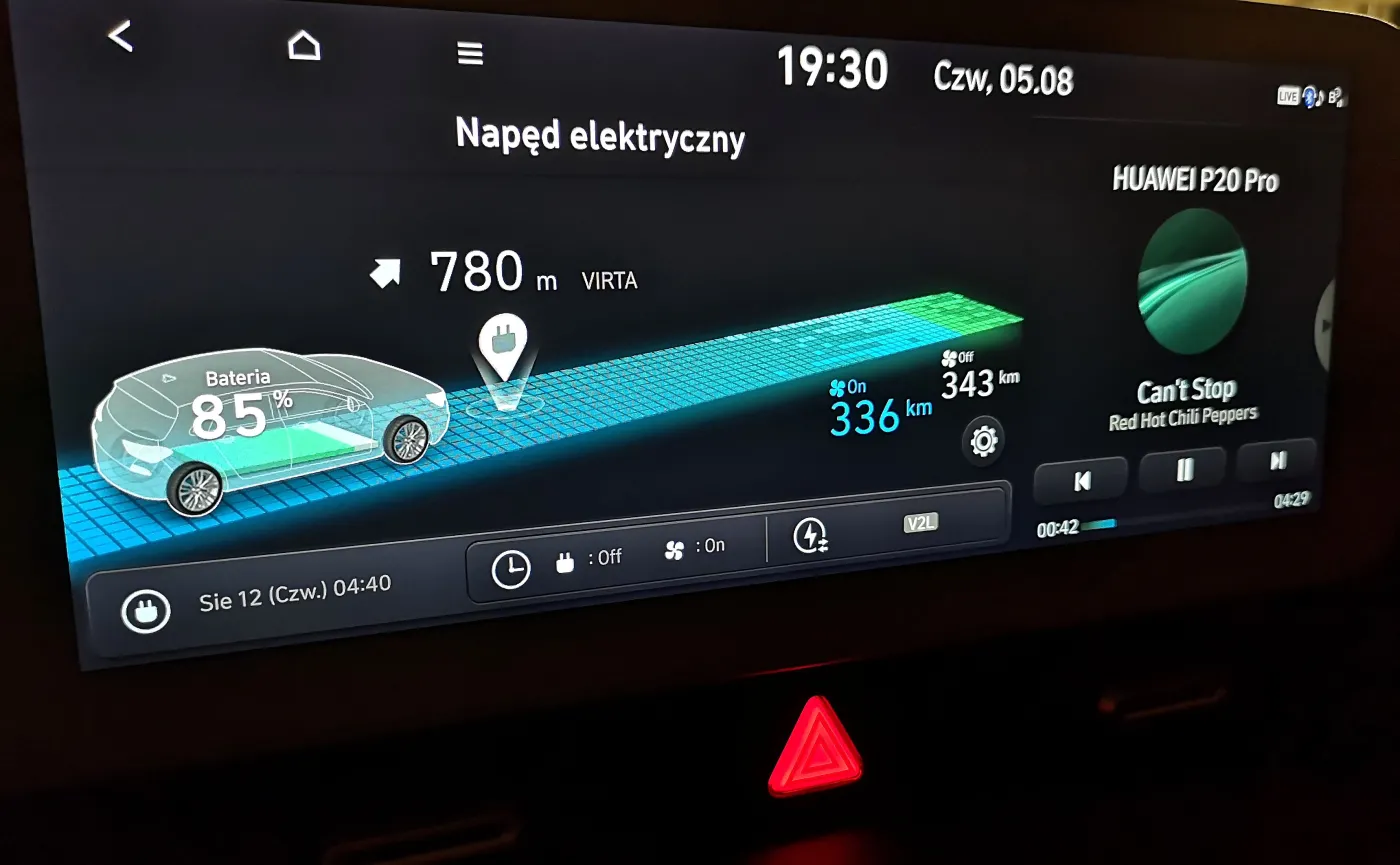 Dopłaty do samochodów elektrycznych w leasingu i ładowanie w bloku. Rząd zmienia przepisy