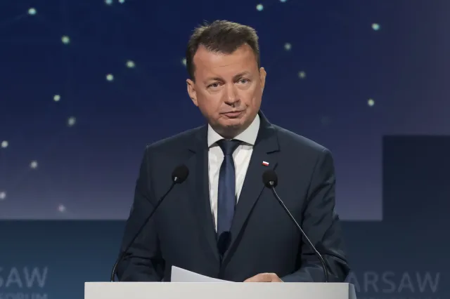 Błaszczak poleciał do USA. Będzie rozmawiał m.in. o zakupie czołgów Abrams