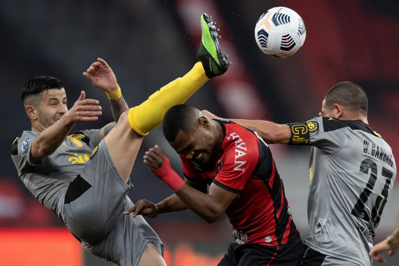 Athletico Paranaense i Bragantino w finale Copa Sudamericana