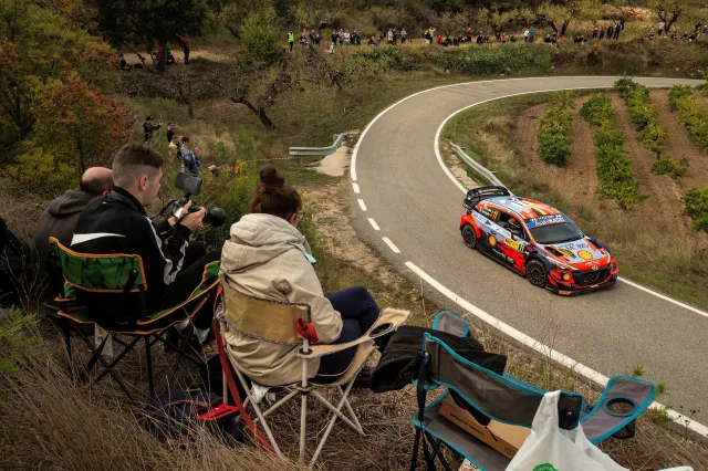 Neuville wygrał w Katalonii, Kajetanowicz drugi w WRC3