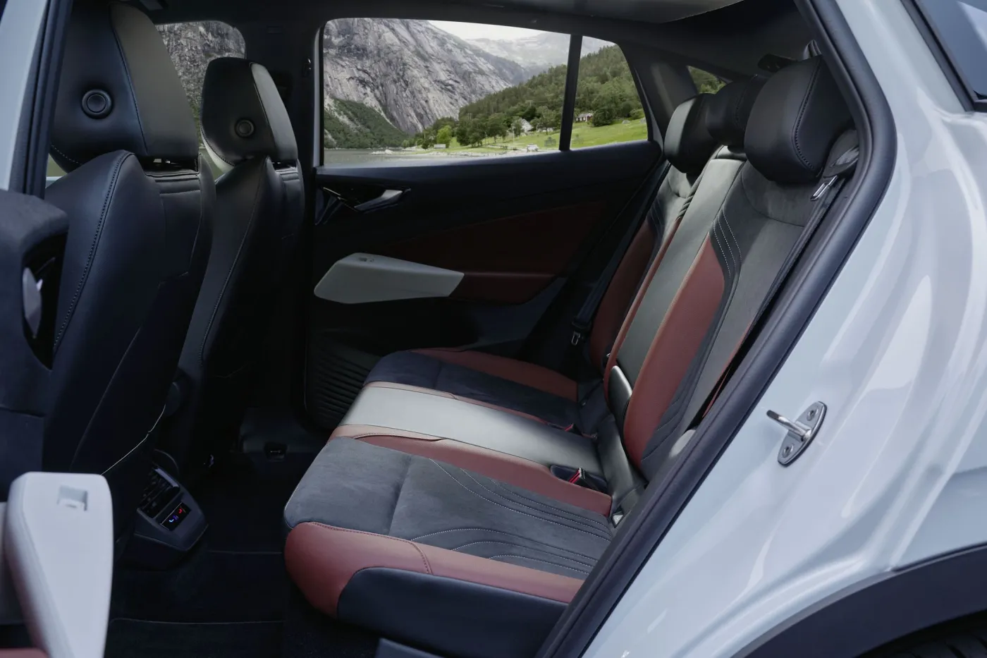 volkswagen-id5-37283246.jpg