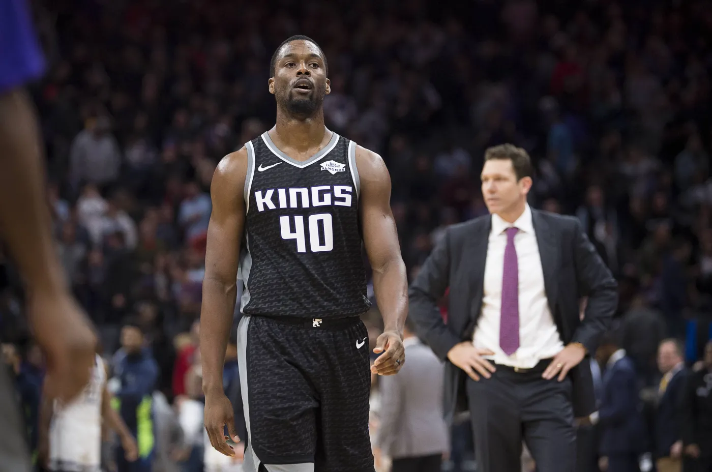 Liga NBA. Harrison Barnes trafił za "trzy" równo z końcową syreną