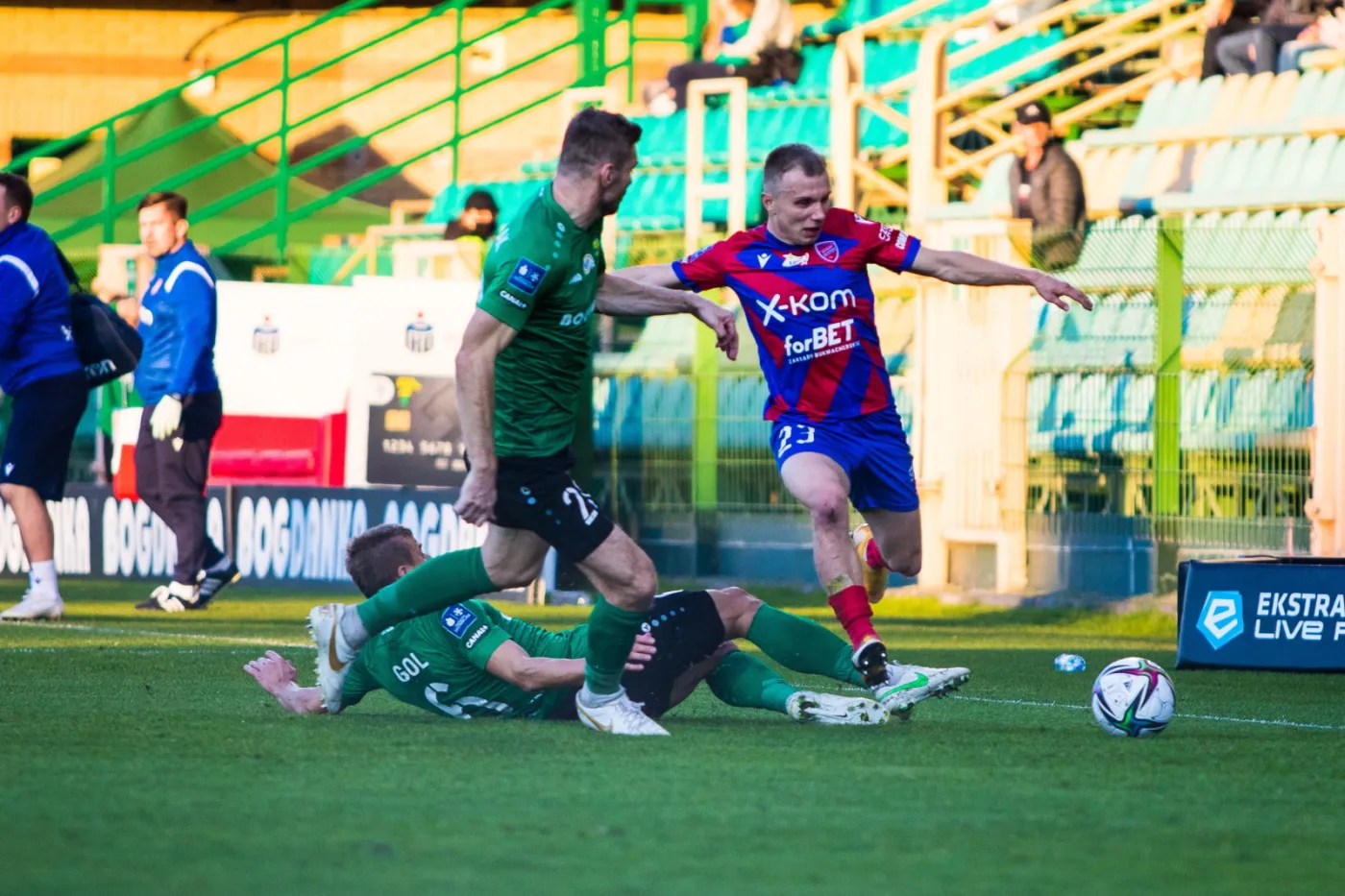 Potknięcie Rakowa w Łęcznej. Tudor nie wykorzystał karnego [WIDEO]