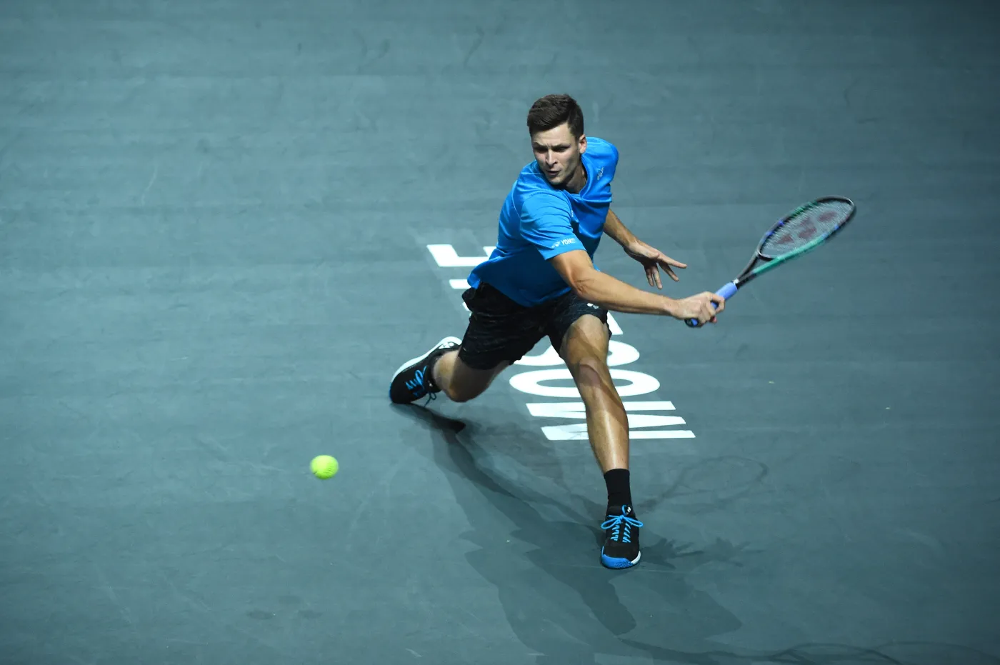 Turniej ATP w Paryżu: Hurkacz pokonał Duckwortha i zagra w mastersie!