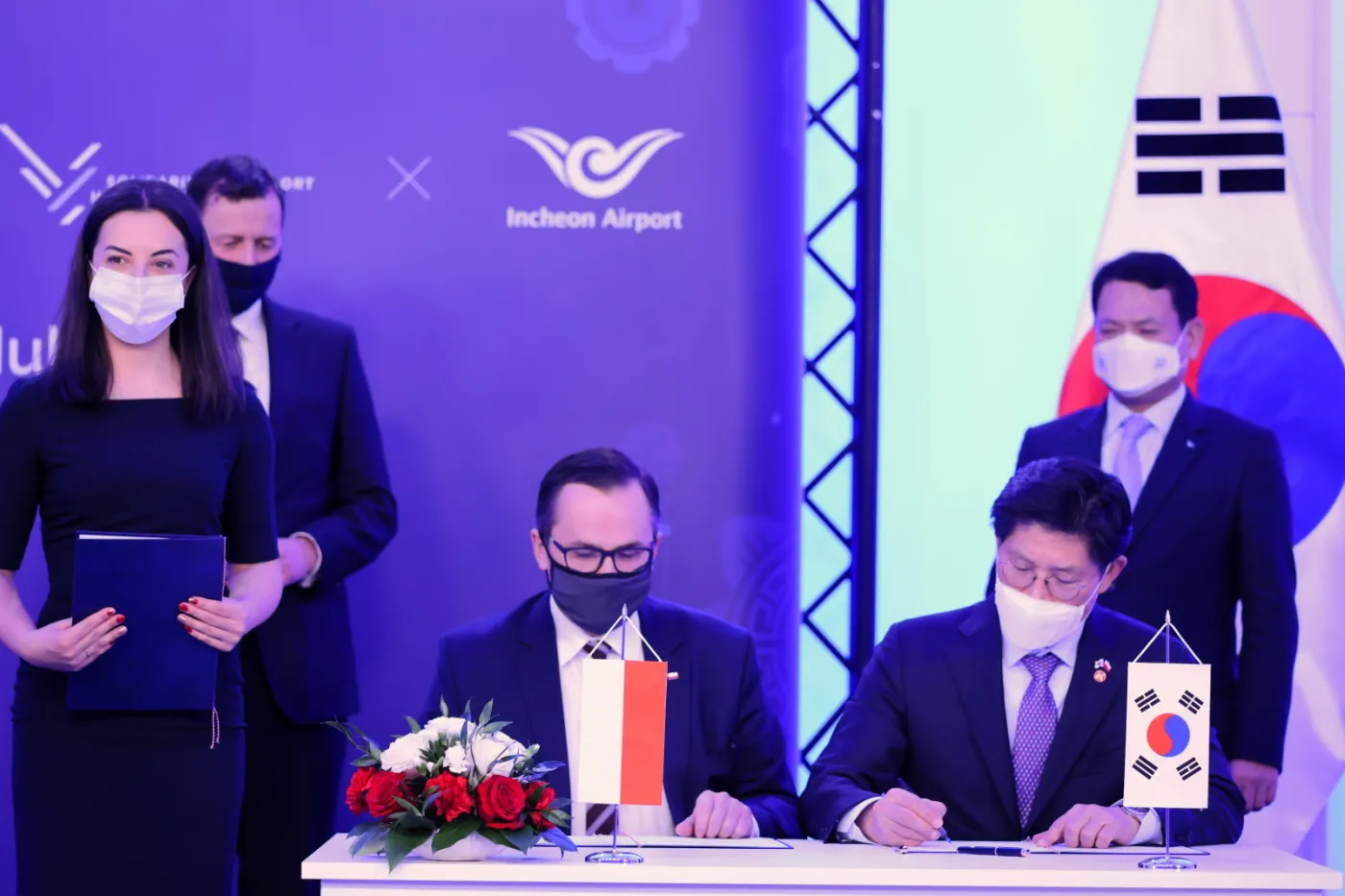 Horała: Korea Południowa zaangażuje się kapitałowo w budowę CPK