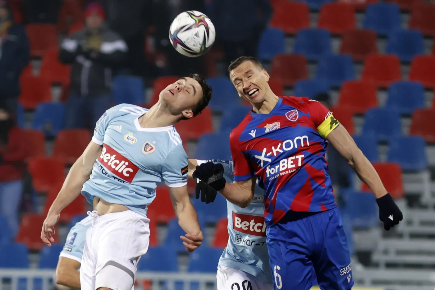 Raków zapewnił sobie trzy punkty w ostatniej akcji meczu [WIDEO]