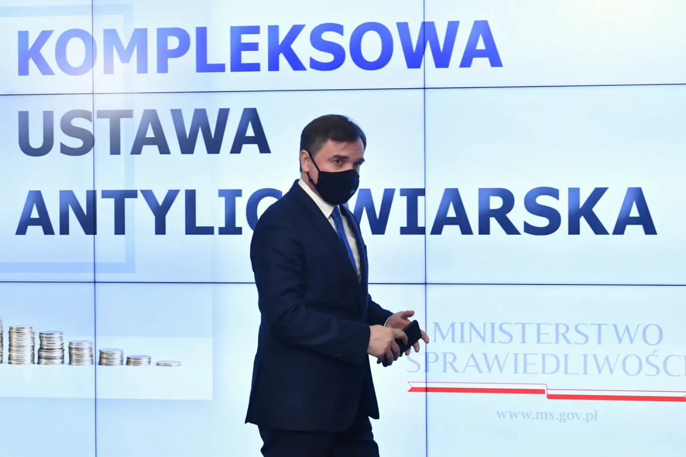 "Słyszałem słowa: wyzysk, zdzierstwo". Ziobro o ustawie antylichwiarskiej