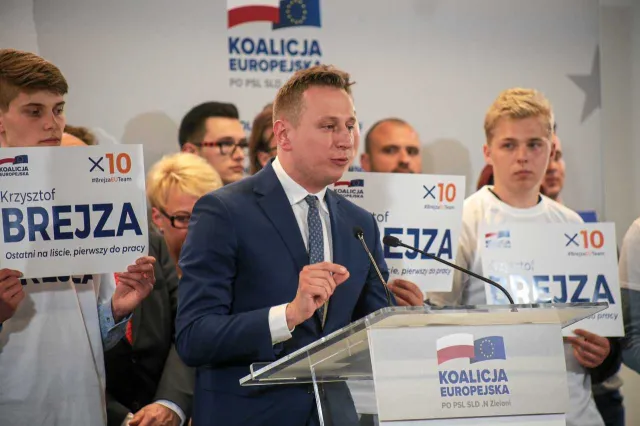 Tusk o Pegasusie i sprawie Brejzy: PiS obiecał, że będzie słuchał ludzi. Więc słucha