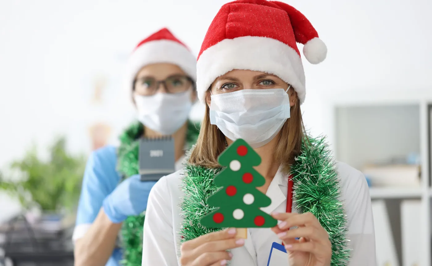 Gdzie i jak szukać pomocy medycznej w czasie świąt? NFZ przypomina