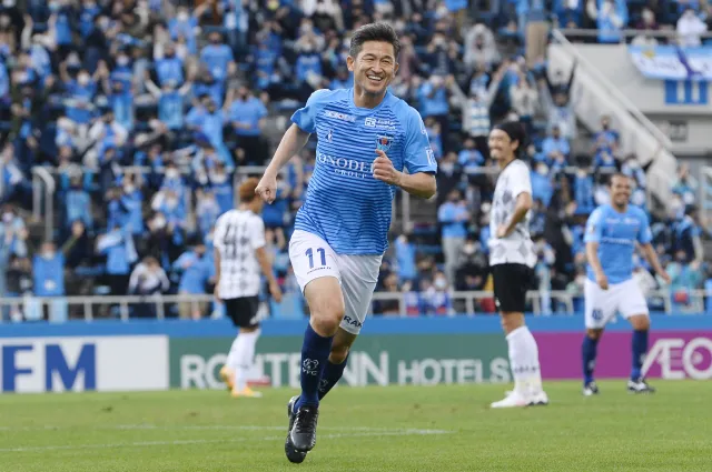 Kazuyoshi Miura nadal będzie grał. 54-latek podpisał nowy kontrakt