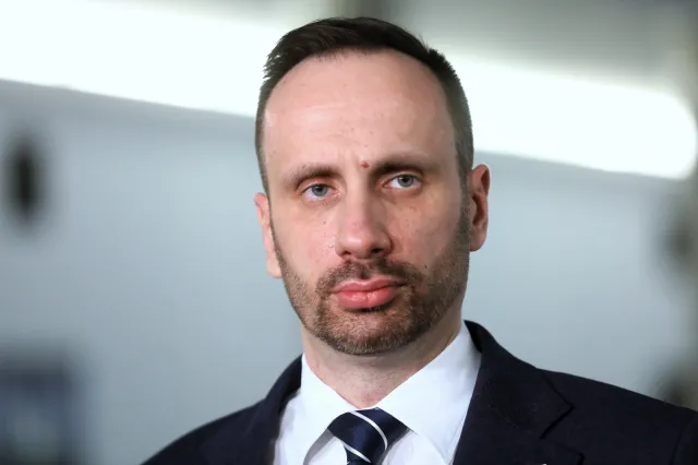 Pieniądze na naukę języka niemieckiego "wyłudzane"? Jest zawiadomienie dotyczące słów Janusza Kowalskiego