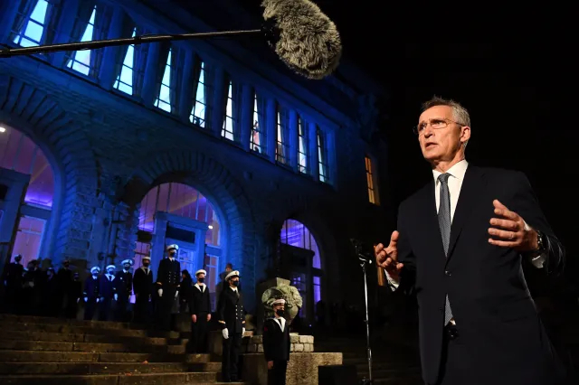 Rosja wybierze wojnę czy dyplomację? Stoltenberg: Jesteśmy w krytycznym momencie...