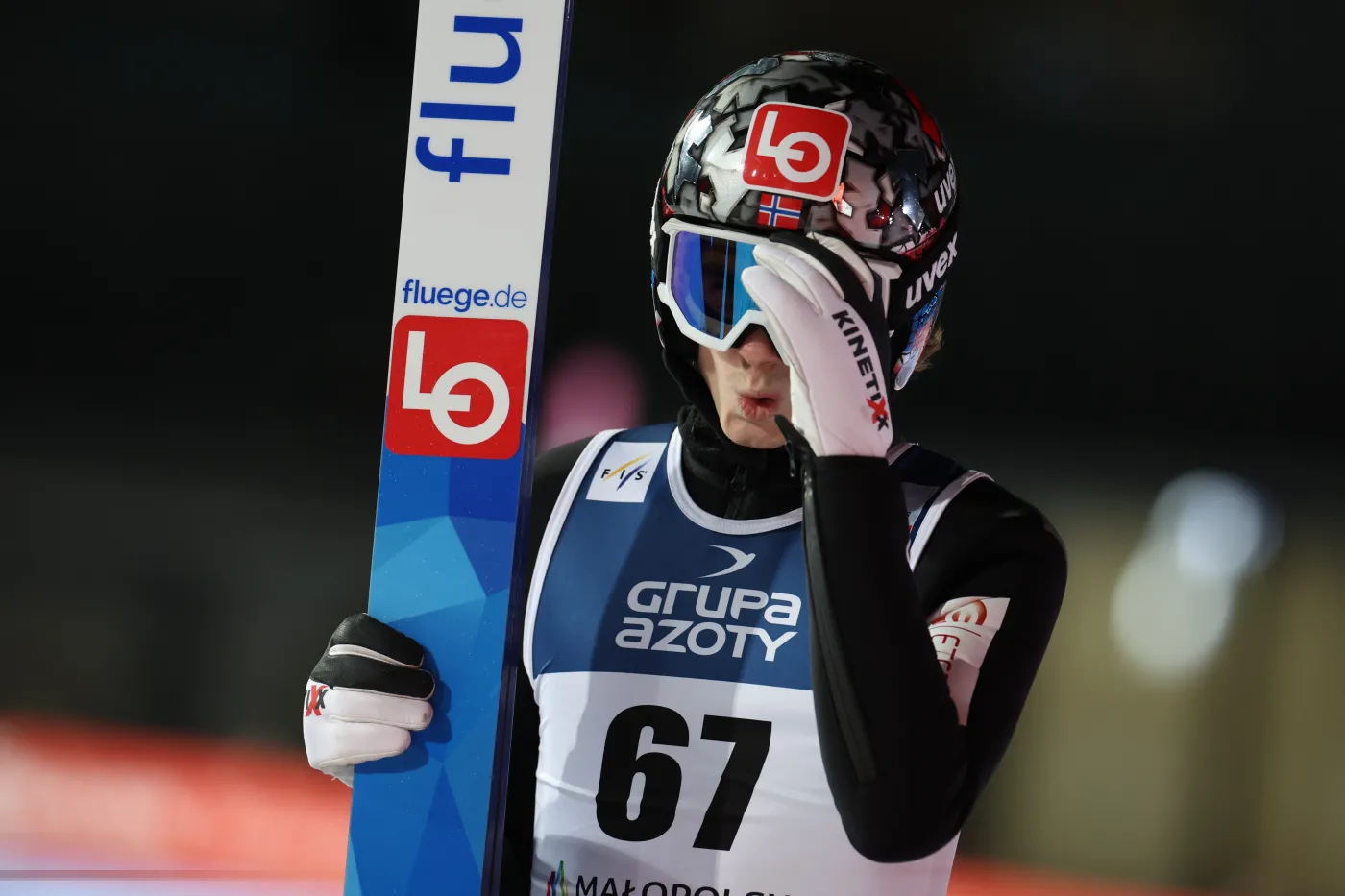 Norwegowie drżą o zdrowie Lundvika. Nocował u zakażonego kolegi