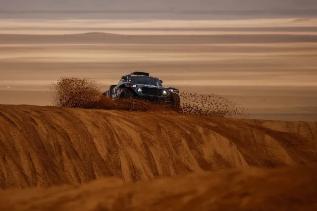 Rajd Dakar. Wiśniewski szósty, Przygoński w drugiej dziesiątce