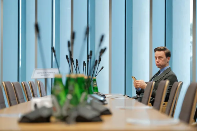 Facebook usunął profil Konfederacji. Będzie pozew i projekt ustawy, reaguje KPRM