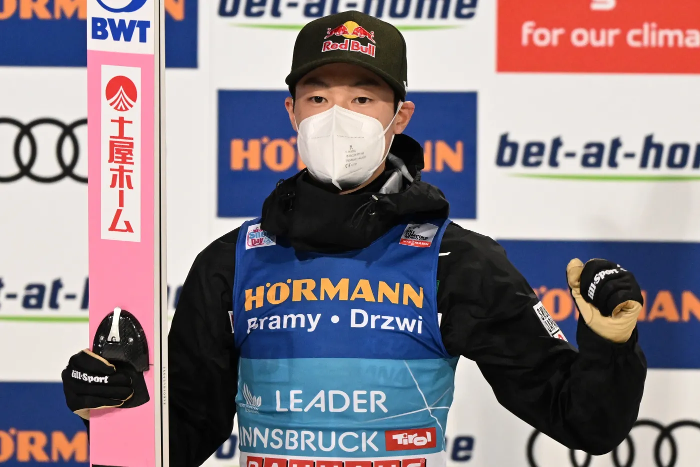 Kobayashi przed historyczną szansą. Nawet Stoch tego nie dokonał