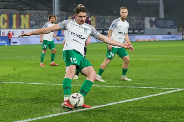 Aleks Ławniczak z Warty Poznań przeniósł się do Zagłębia Lubin