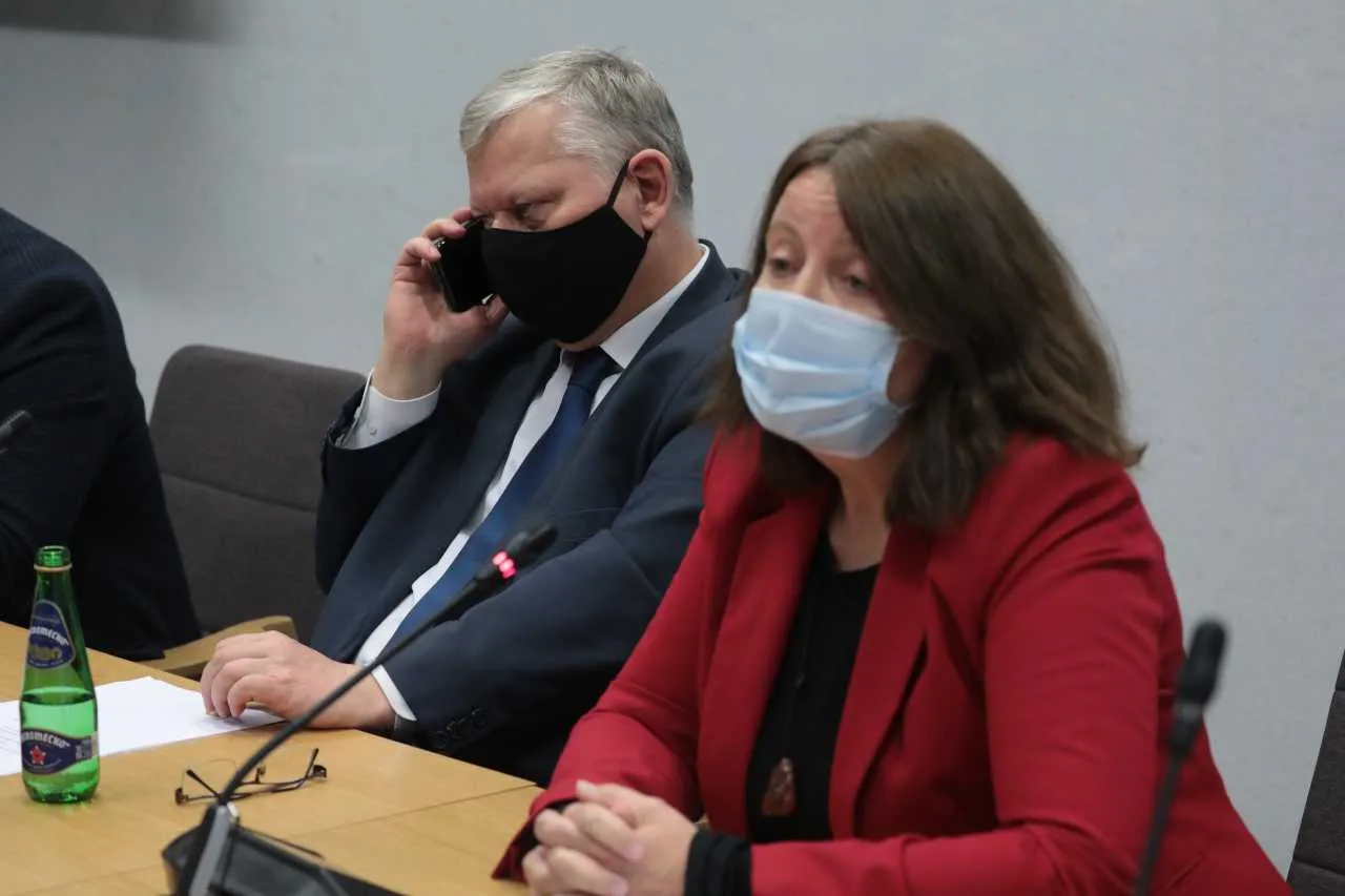 "Ja bym nie patrzyła na to w kategoriach zdrady"