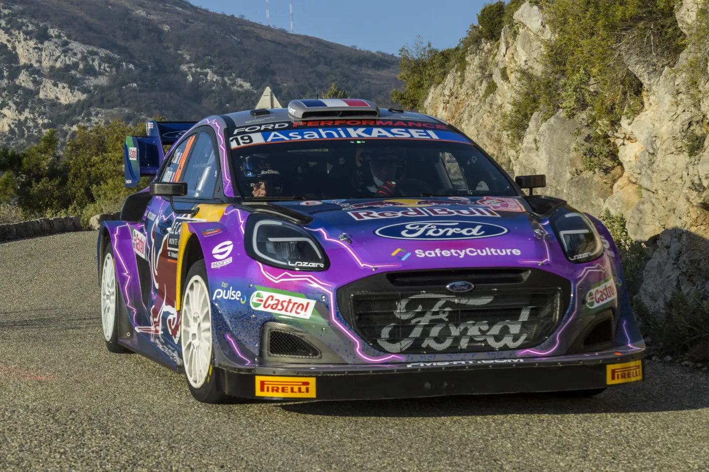 Rajdowe MŚ. Sebastien Loeb liderem w Monte Carlo