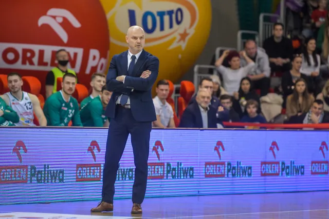 Stal za ostra na Legię. Trener warszawiaków przeprasza