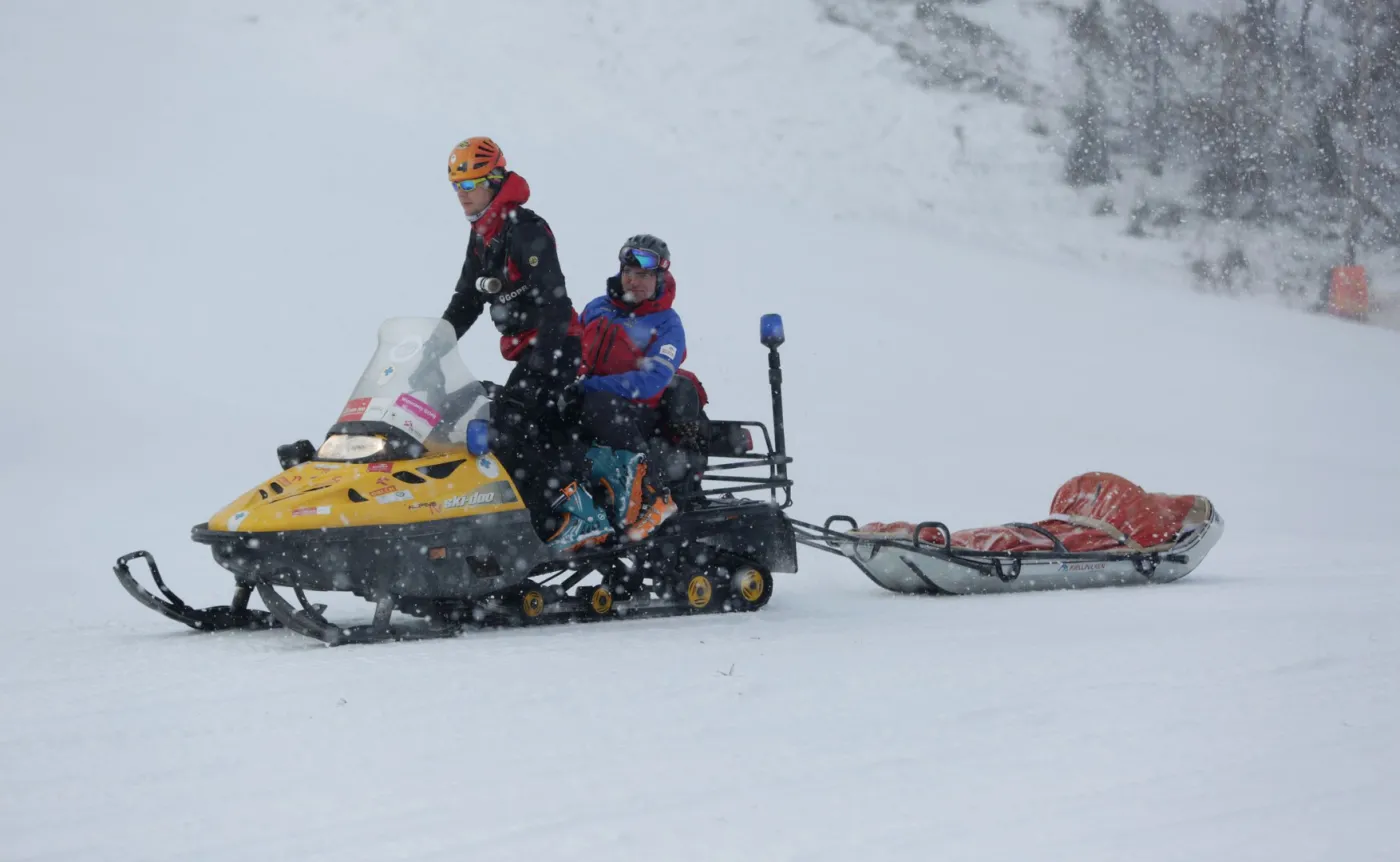 Polscy taternicy utknęli w Złotej Turni. Z pomocą przyszli słowaccy ratownicy