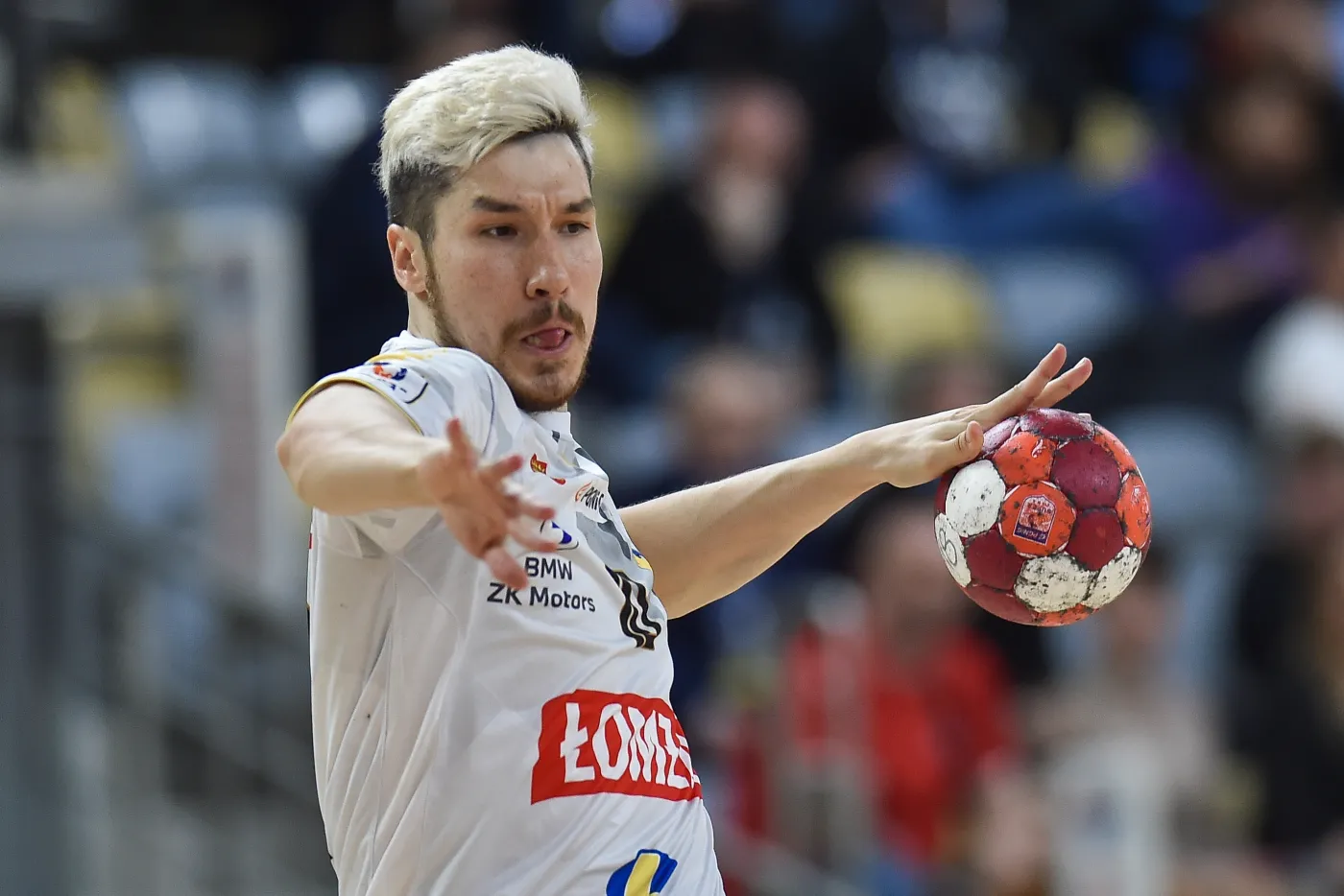 Łomża Vive Kielce wygrała ósmy mecz w LM i umocniła się na czele