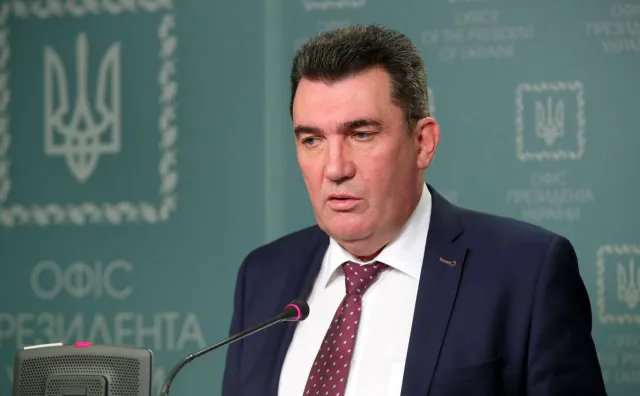 "Będą wysadzać domy... Nie wiemy". Szef rady bezpieczeństwa Ukrainy o rosyjskich prowokacjach