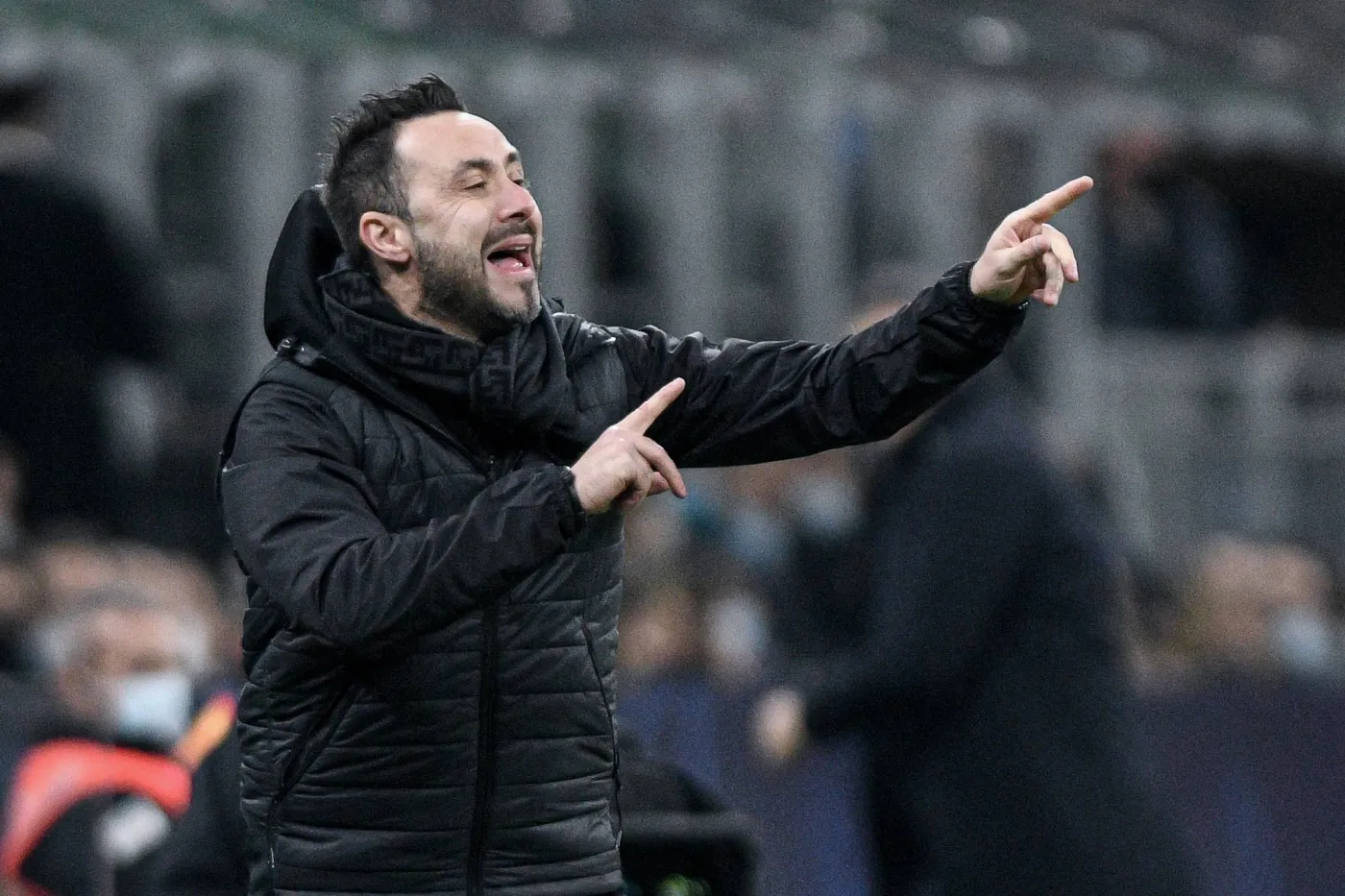 Ewakuacja z Szachtara Donieck. Trener opuścił klub jako ostatni