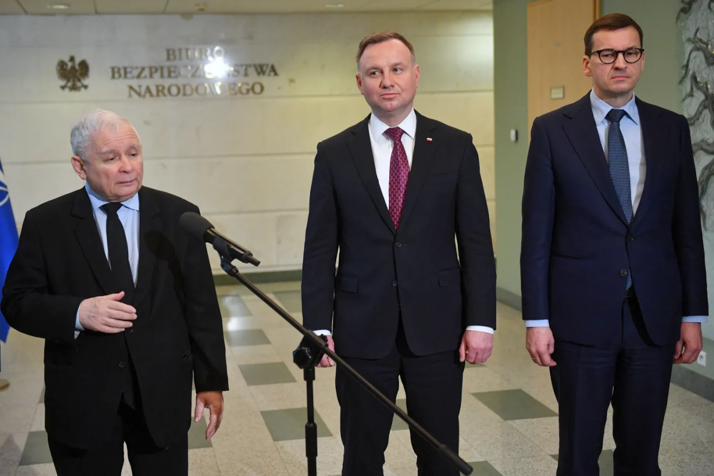 Kaczyński bliżej Morawieckiego czy Ziobry? Prezes PiS odpowiada