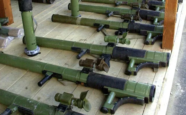 Niemcy znów zawiodły? Ukraina otrzymała tylko 500 z obiecanych 2700 pocisków Strieła