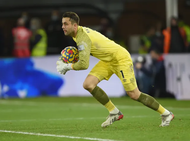 Zwycięstwo i czyste konto Fabiańskiego w 300. meczu w Anglii