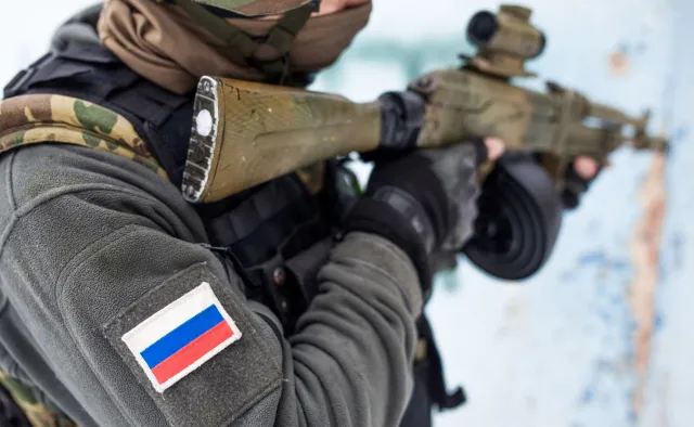 Selfie na Instagramie: Specnaz w norweskiej części Arktyki z bronią w ręku