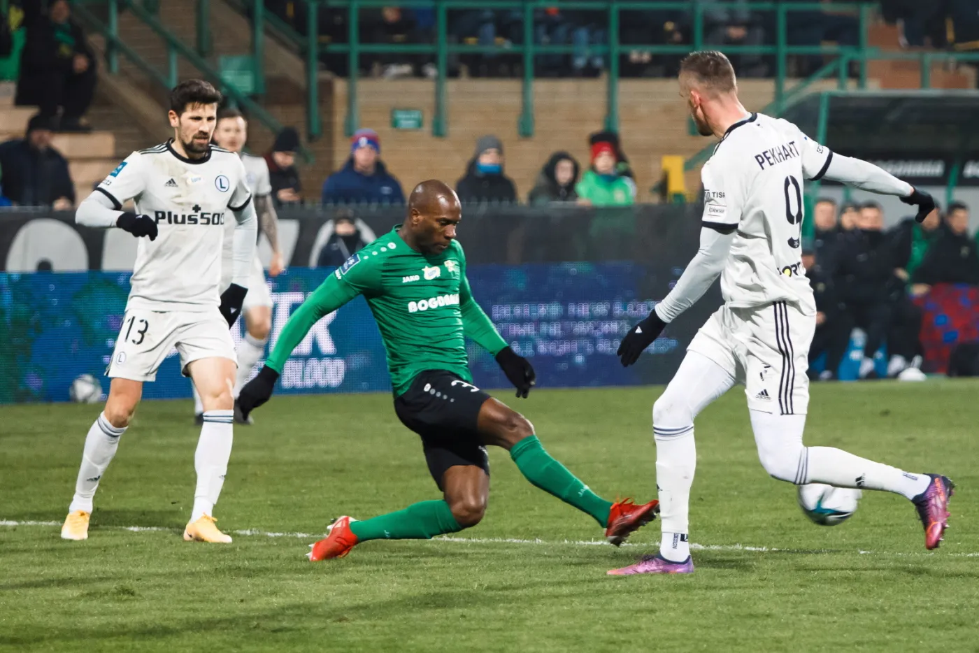 Jeden gol w Łęcznej. Trzecie ligowe zwycięstwo Legii z rzędu [WIDEO]